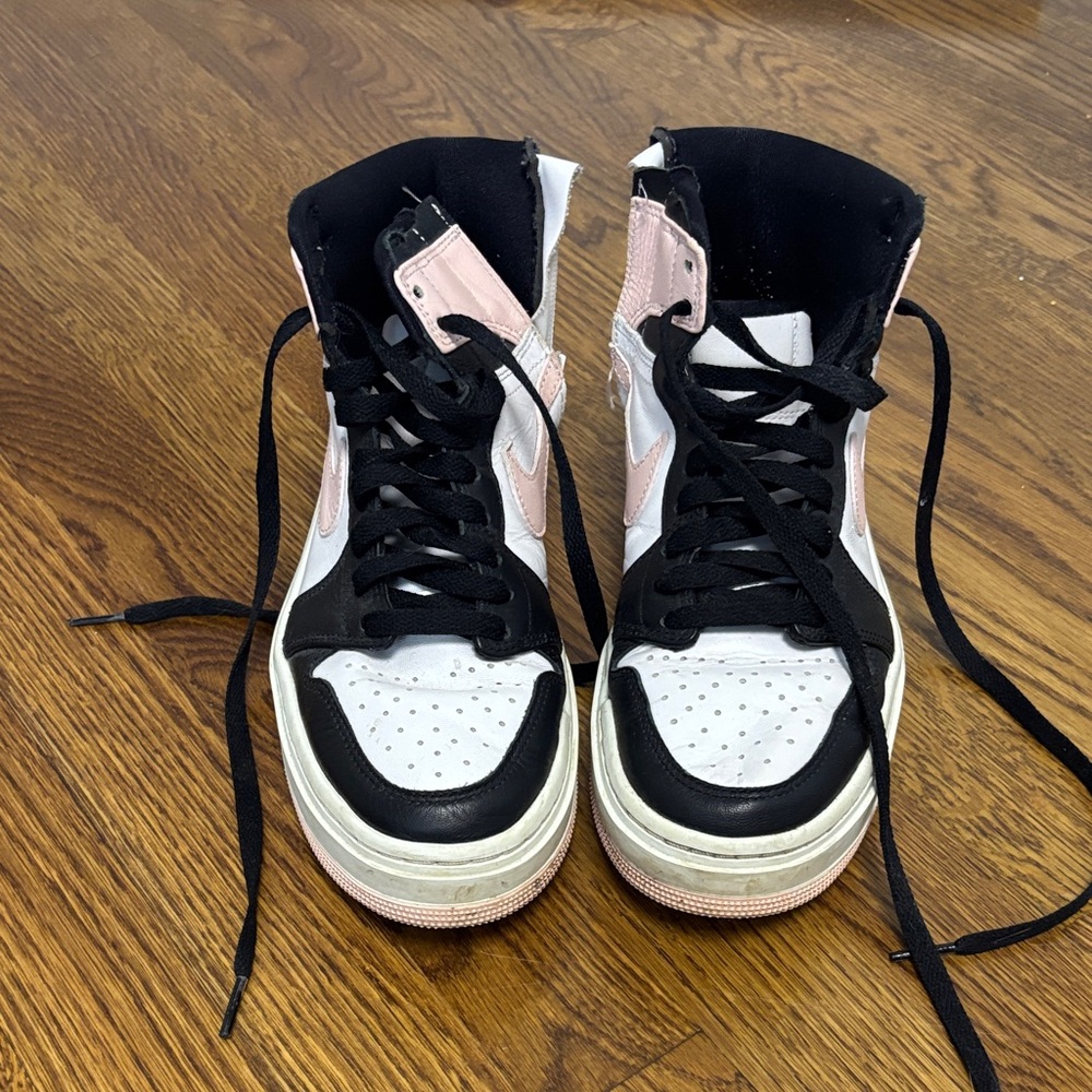 Nike Women's Black and Pink High-Top Sneakers
